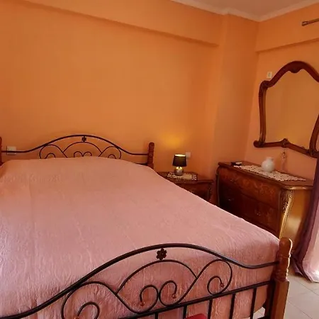 Anastacias Apartment *